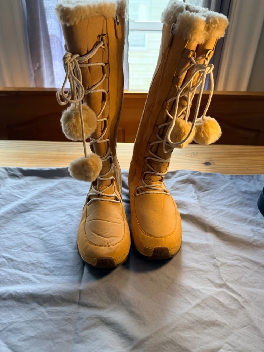 Timberland kids boots size 4.5
